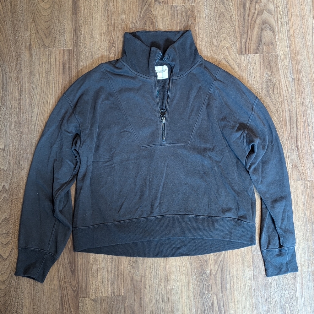 Abercrombie Cropped Half Zip